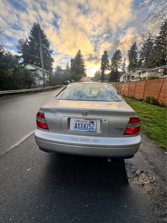 1995 Honda Accord 5th Gen - Image 5 of 7