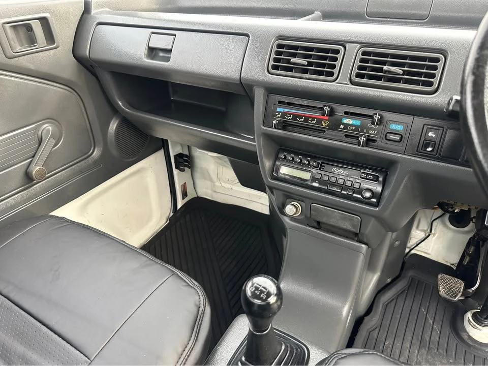 1995 Honda Acty 2nd Gen - Image 13 of 16