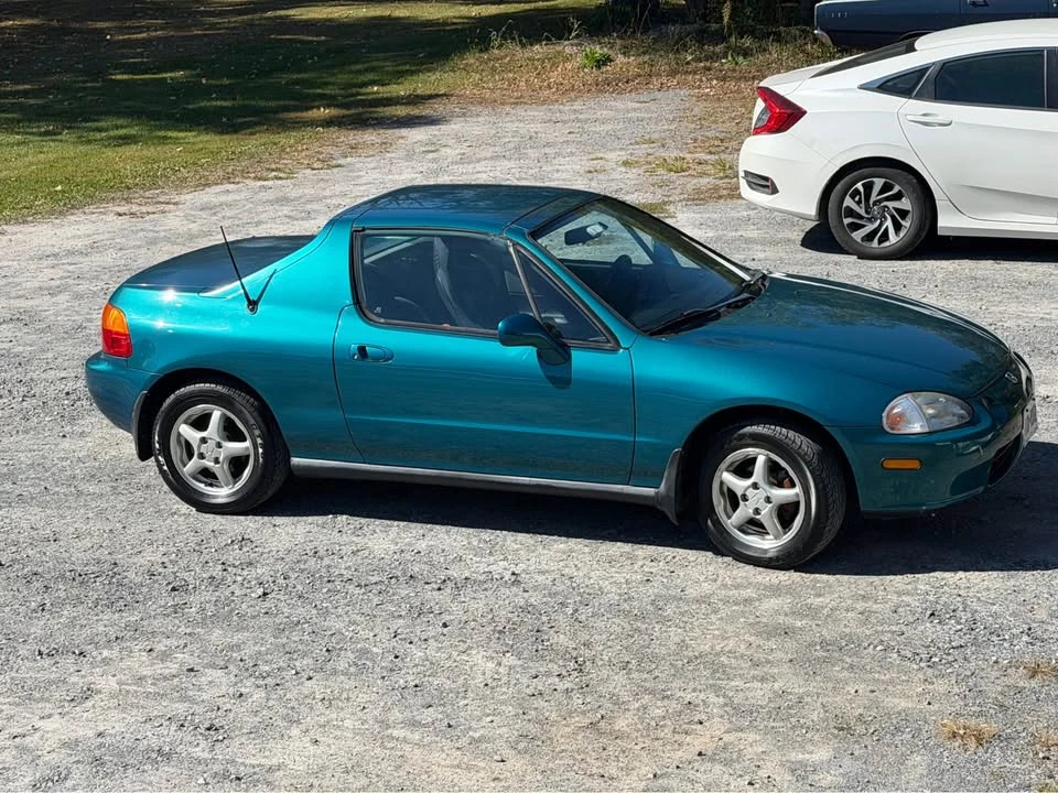 1995 Honda Del Sol - Image 2 of 11