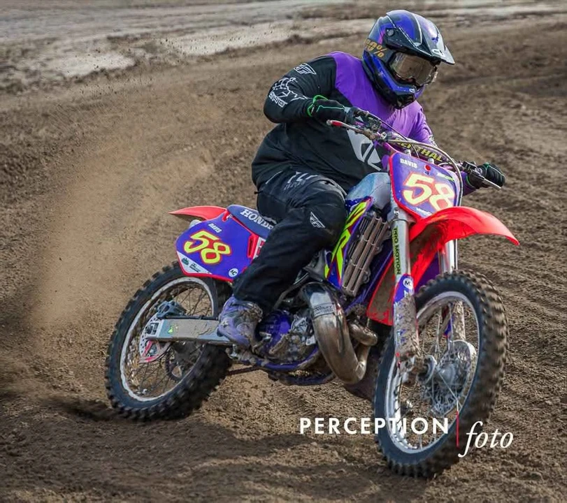 1995 Honda CR - Image 6 of 10