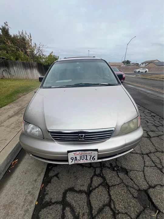1995 Honda Odyssey - Image 4 of 12