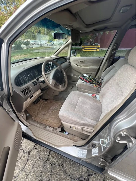 1995 Honda Odyssey - Image 10 of 12