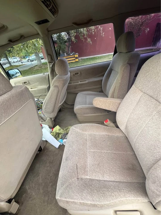 1995 Honda Odyssey - Image 9 of 12