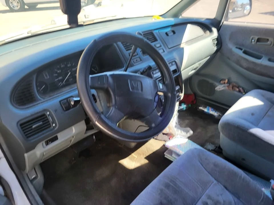 1995 Honda Odyssey - Image 5 of 8
