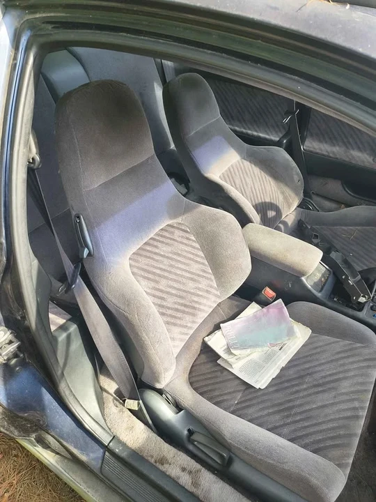 1995 Honda Prelude 4th Gen - Image 5 of 8