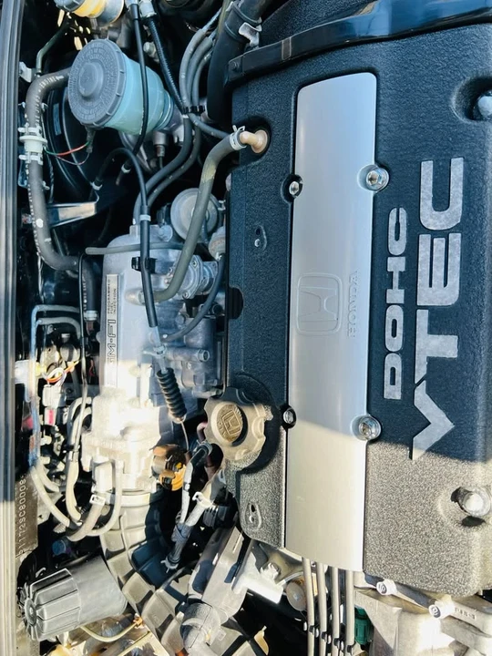 1995 Honda Prelude 4th Gen - Image 17 of 20
