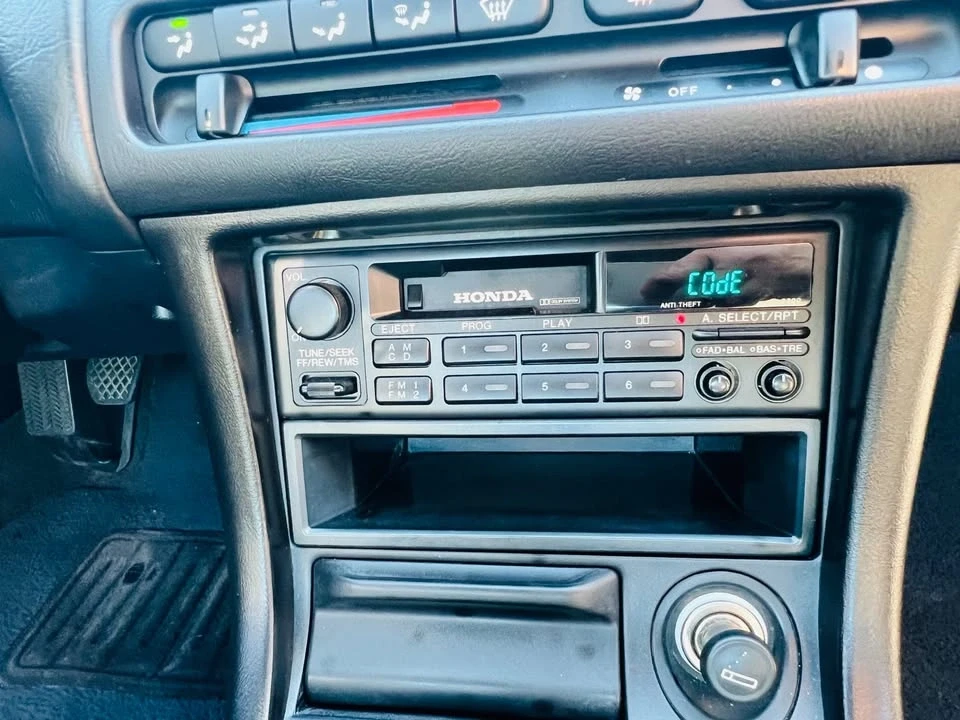 1995 Honda Prelude 4th Gen - Image 15 of 20