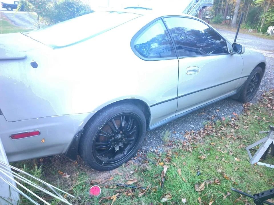 1995 Honda Prelude 4th Gen - Image 2 of 4