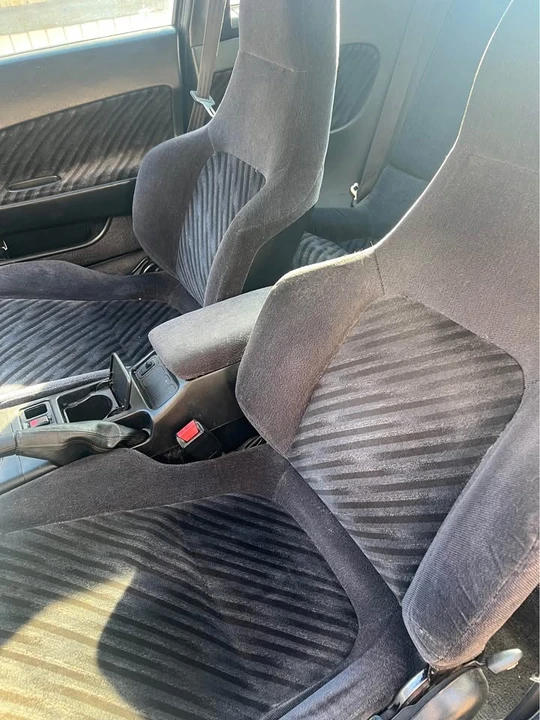 1995 Honda Prelude 4th Gen - Image 7 of 8