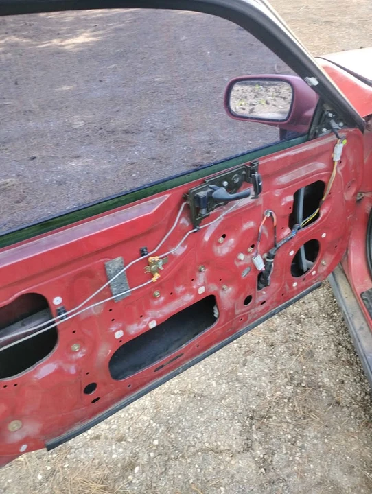 1995 Honda Prelude 4th Gen - Image 7 of 13