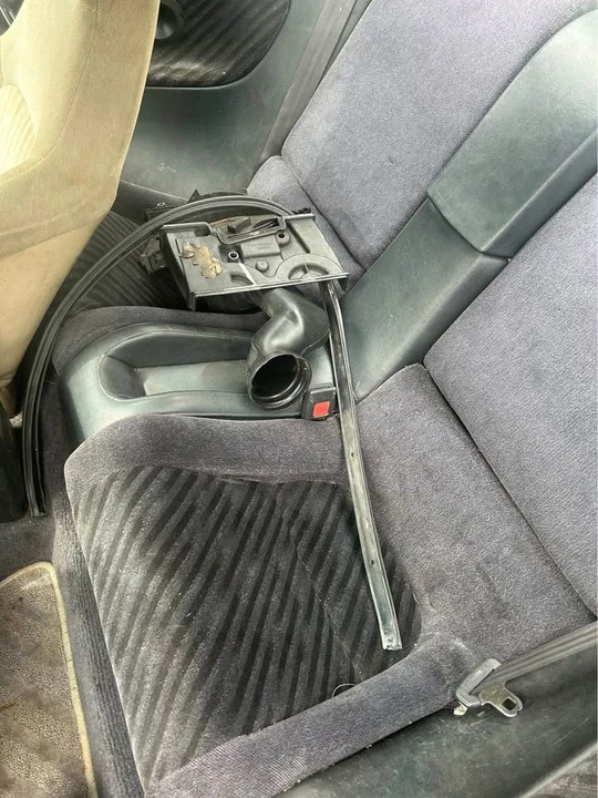 1995 Honda Prelude 4th Gen - Image 5 of 7