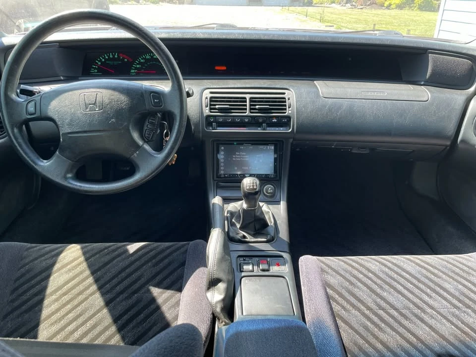 1995 Honda Prelude 4th Gen - Image 13 of 15
