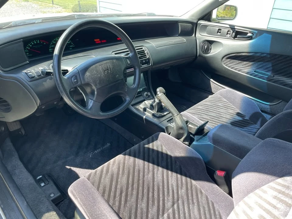 1995 Honda Prelude 4th Gen - Image 14 of 15