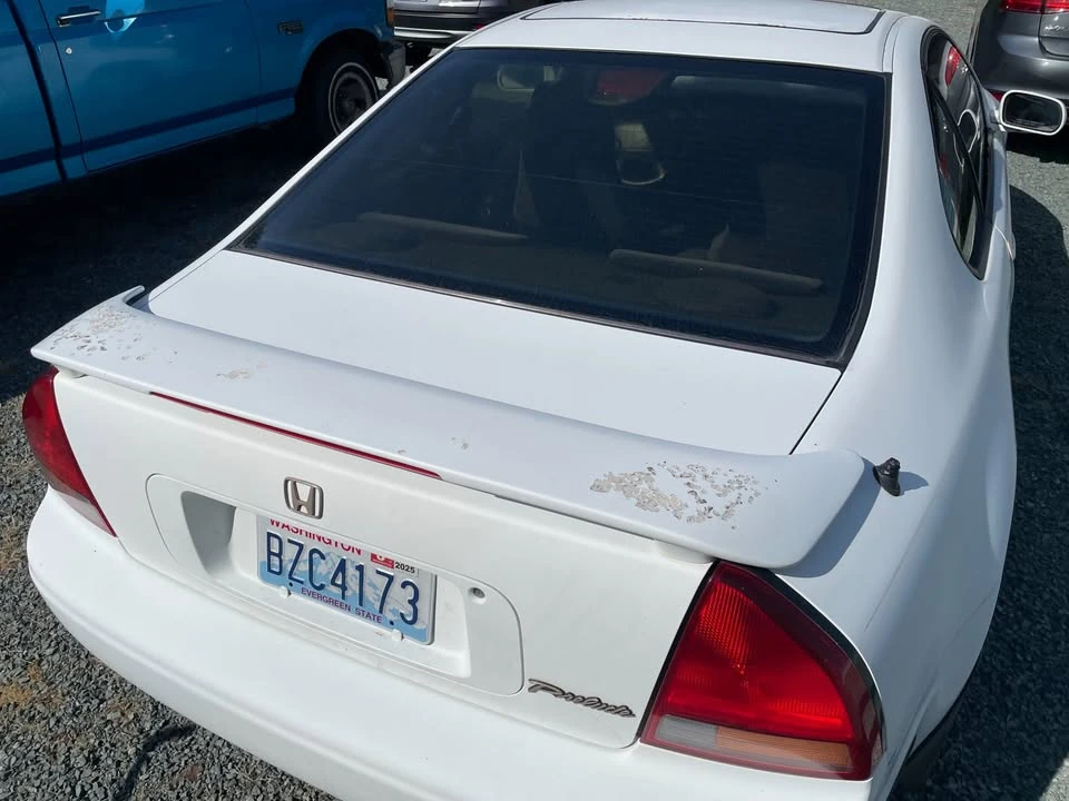 1995 Honda Prelude 4th Gen - Image 7 of 15