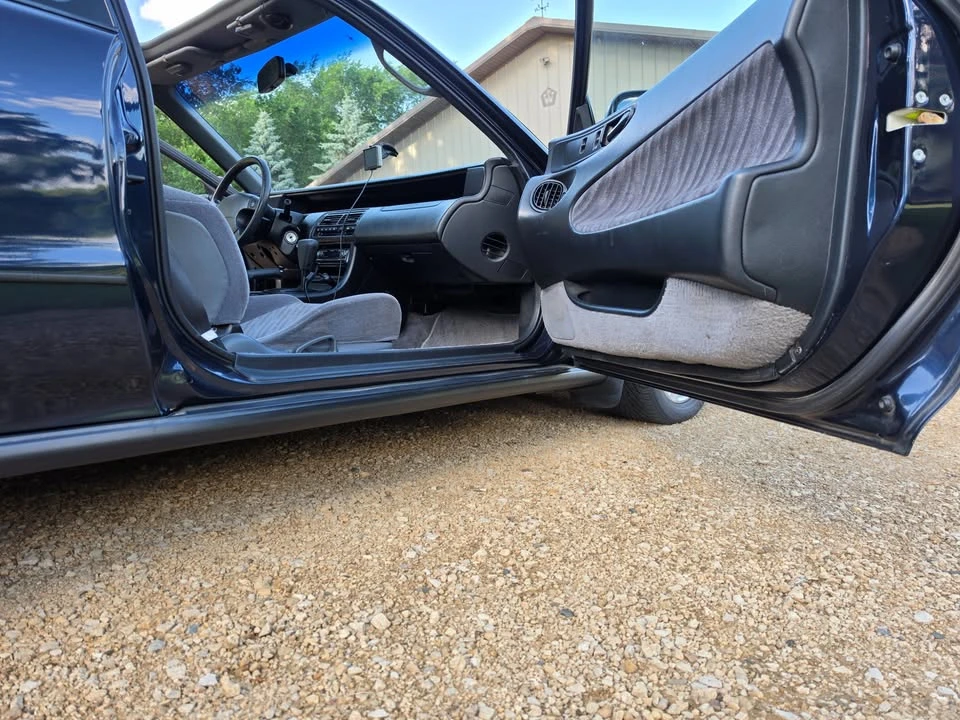 1995 Honda Prelude 4th Gen - Image 6 of 11