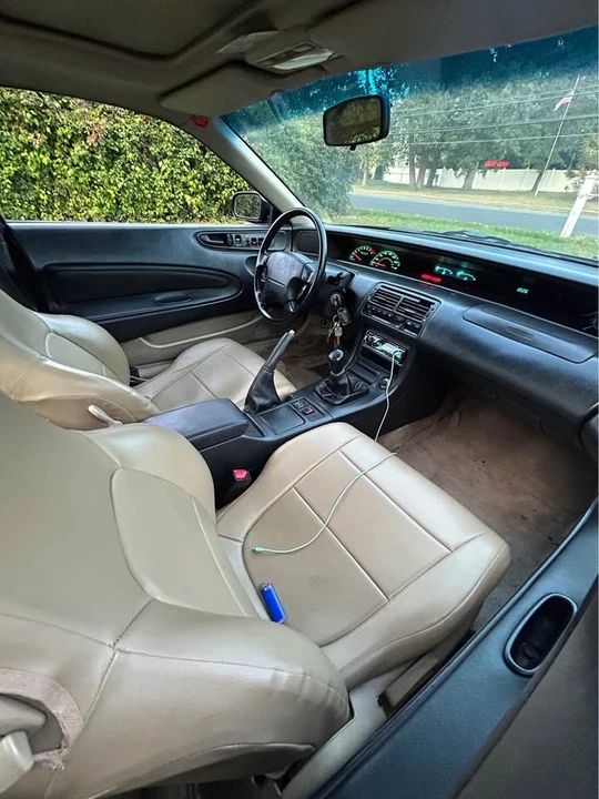 1995 Honda Prelude 4th Gen - Image 6 of 10