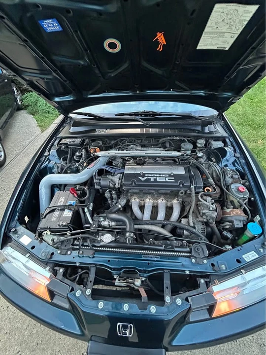 1995 Honda Prelude 4th Gen - Image 2 of 10