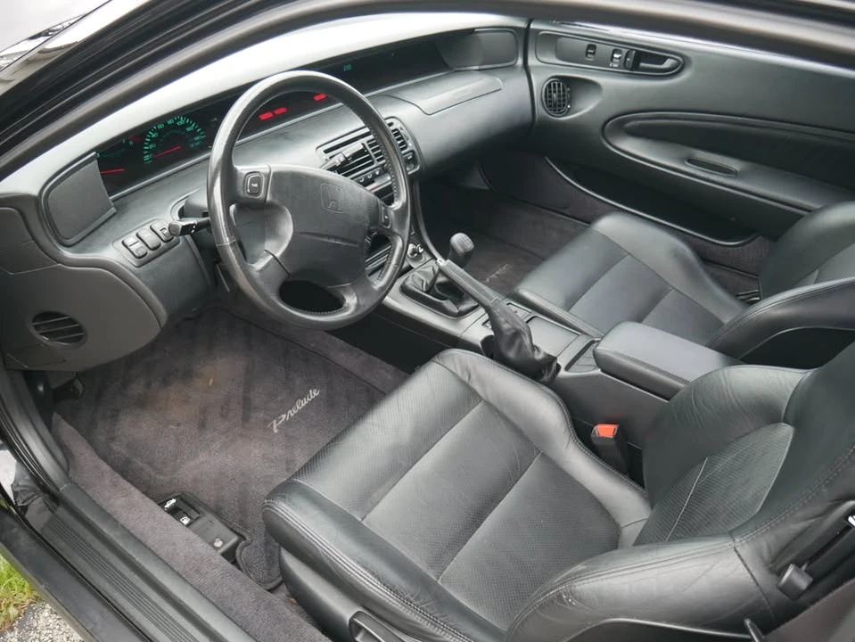1995 Honda Prelude 4th Gen - Image 18 of 20
