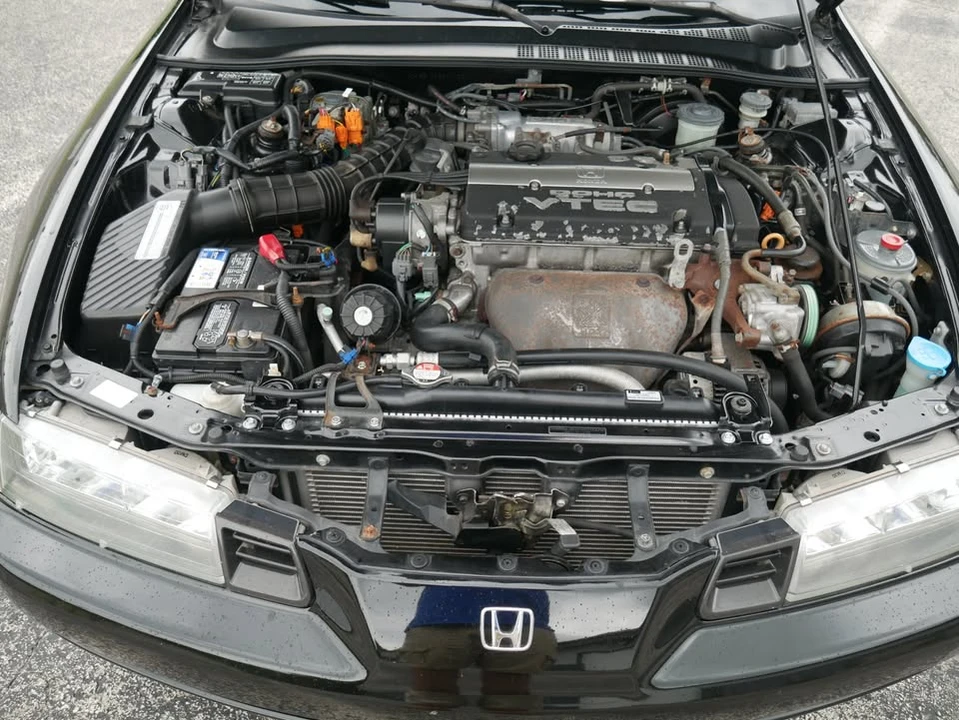 1995 Honda Prelude 4th Gen - Image 15 of 20
