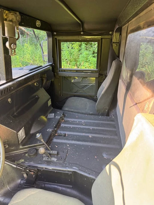 1995 Hummer HMMWV - Image 8 of 10