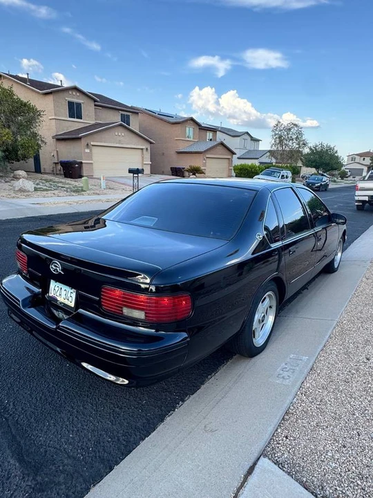 1995 Chevrolet Impala 7th Gen - Image 7 of 11