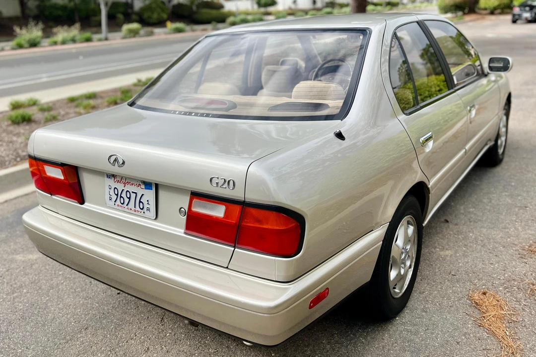 1995 Infiniti G20 1st Gen - Image 4 of 31