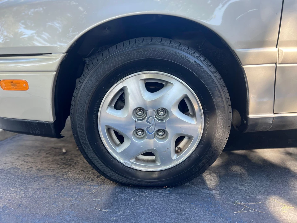 1995 Infiniti G20 1st Gen - Image 27 of 31