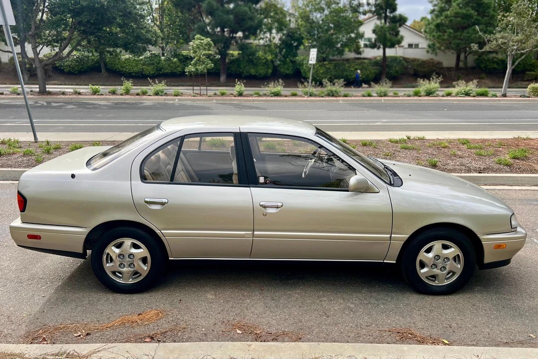 1995 Infiniti G20 1st Gen - Image 3 of 31