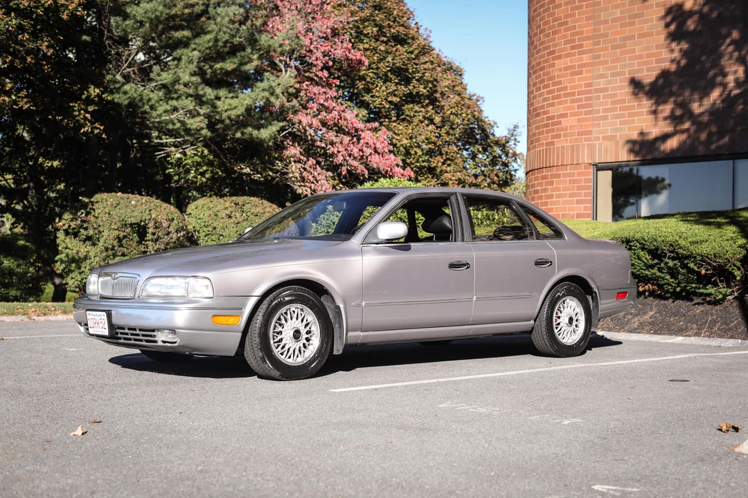 1995 Infiniti Q45 1st Gen - Image 10 of 31