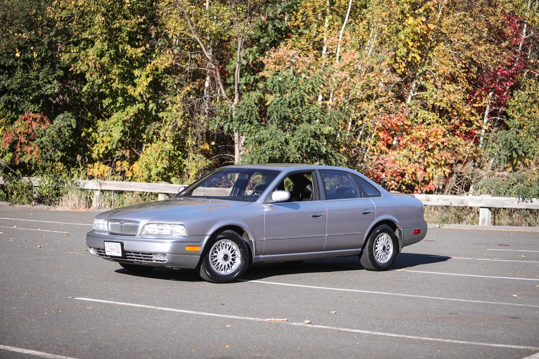 1995 Infiniti Q45 1st Gen - Image 11 of 31