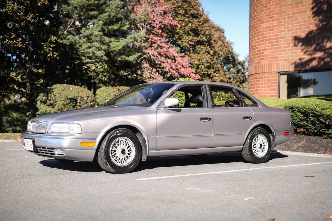 1995 Infiniti Q45 1st Gen - Image 12 of 31