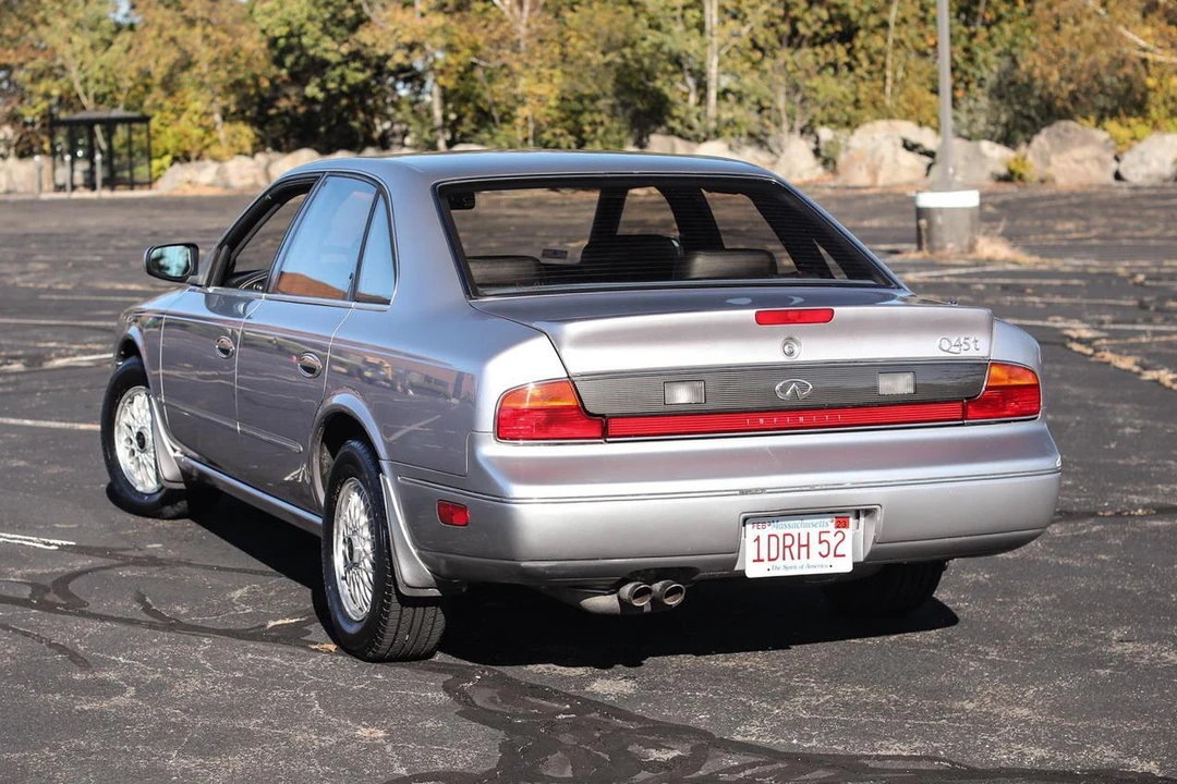 1995 Infiniti Q45 1st Gen - Image 17 of 31