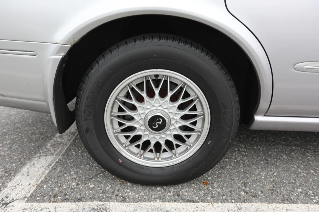 1995 Infiniti Q45 1st Gen - Image 30 of 31