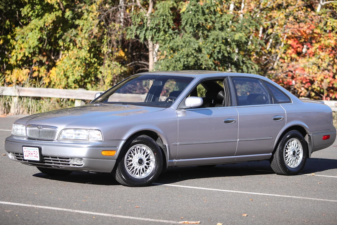 1995 Infiniti Q45 1st Gen - Image 8 of 31