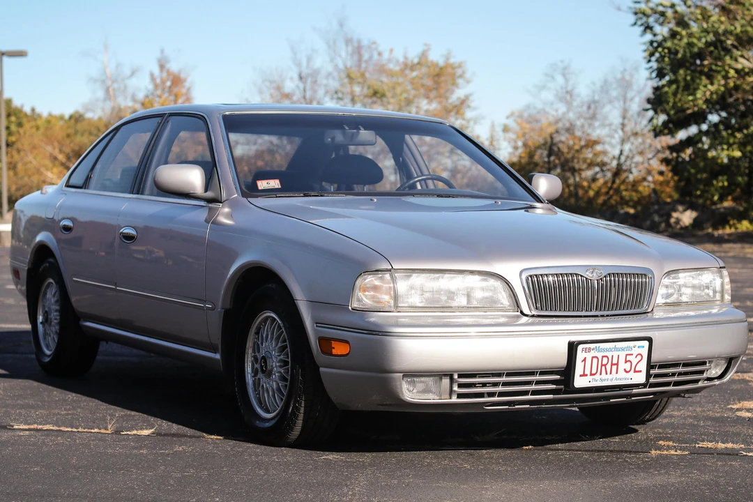 1995 Infiniti Q45 1st Gen - Image 3 of 31