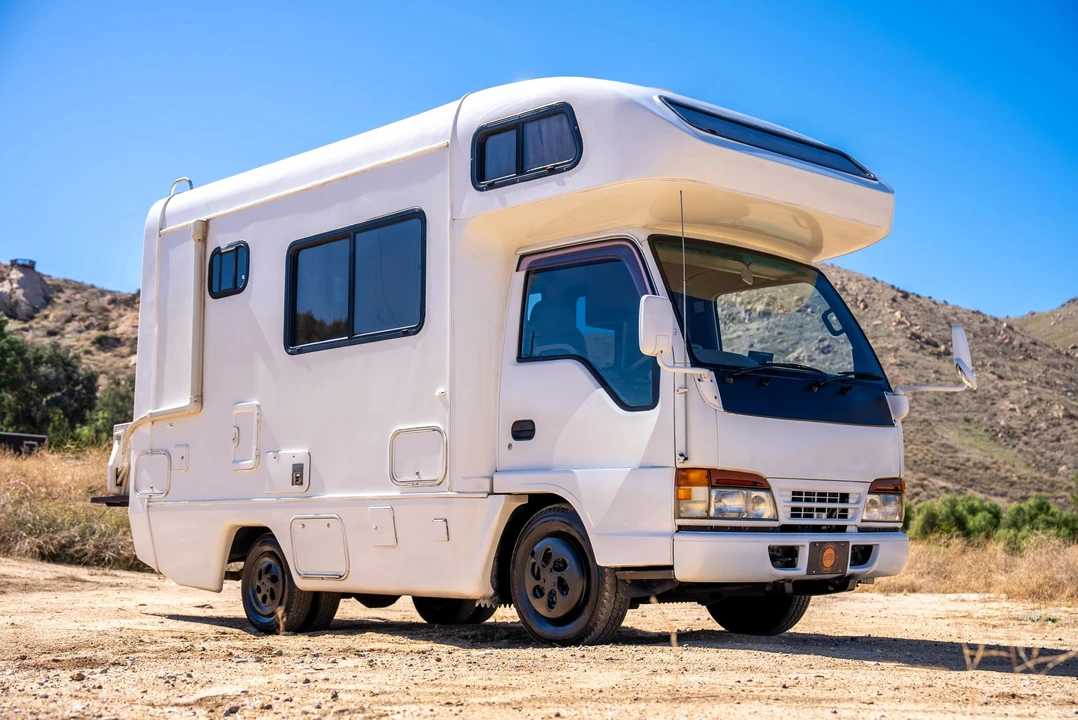 1995 Isuzu Elf - Image 19 of 31