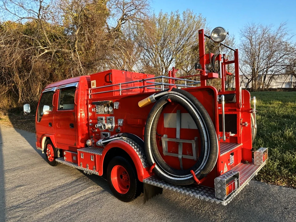 1995 Isuzu Elf - Image 13 of 31