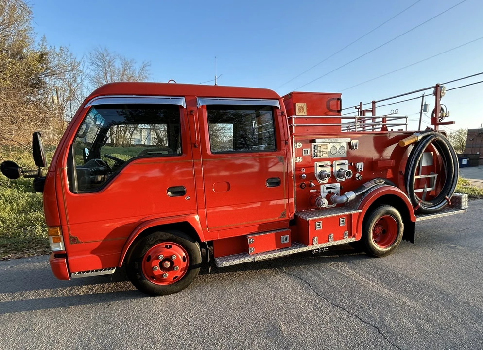 1995 Isuzu Elf - Image 8 of 31