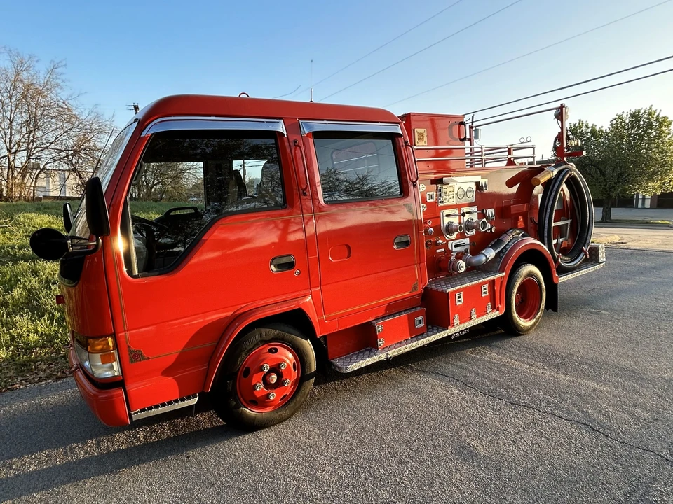 1995 Isuzu Elf - Image 7 of 31