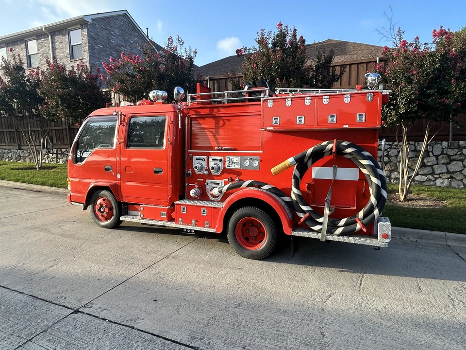 1995 Isuzu Elf - Image 8 of 31