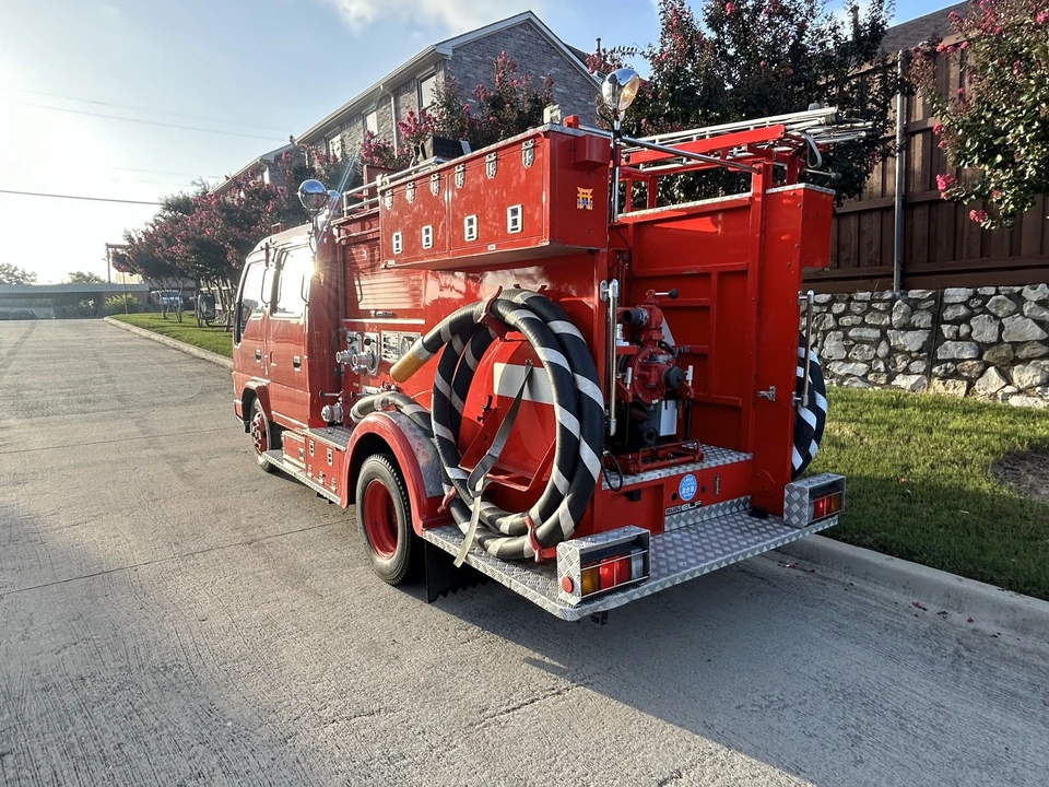 1995 Isuzu Elf - Image 11 of 31