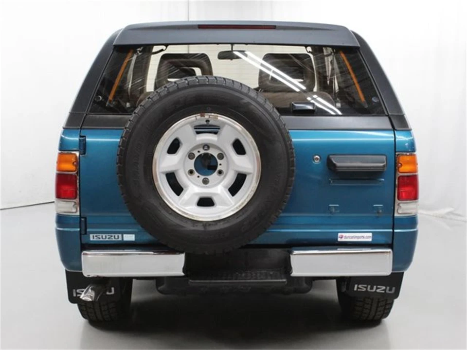 1995 Isuzu Trooper - Image 6 of 31