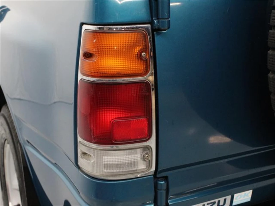 1995 Isuzu Trooper - Image 14 of 31