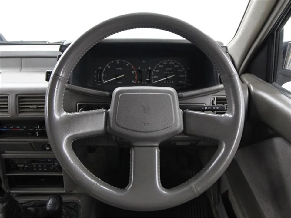1995 Isuzu Trooper - Image 30 of 31