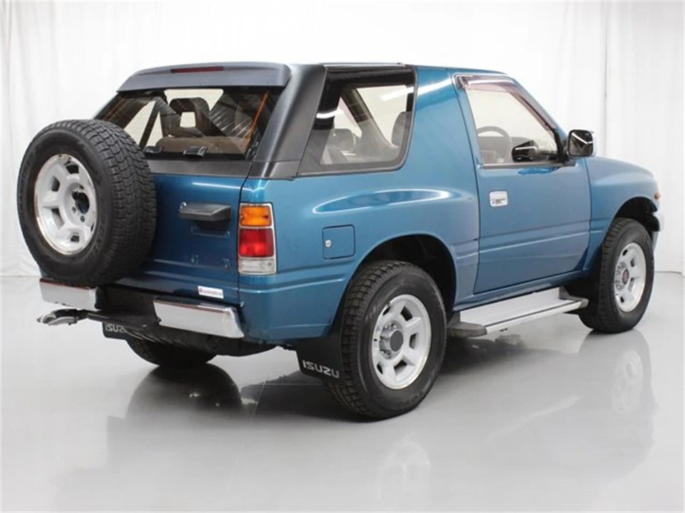 1995 Isuzu Trooper - Image 3 of 31
