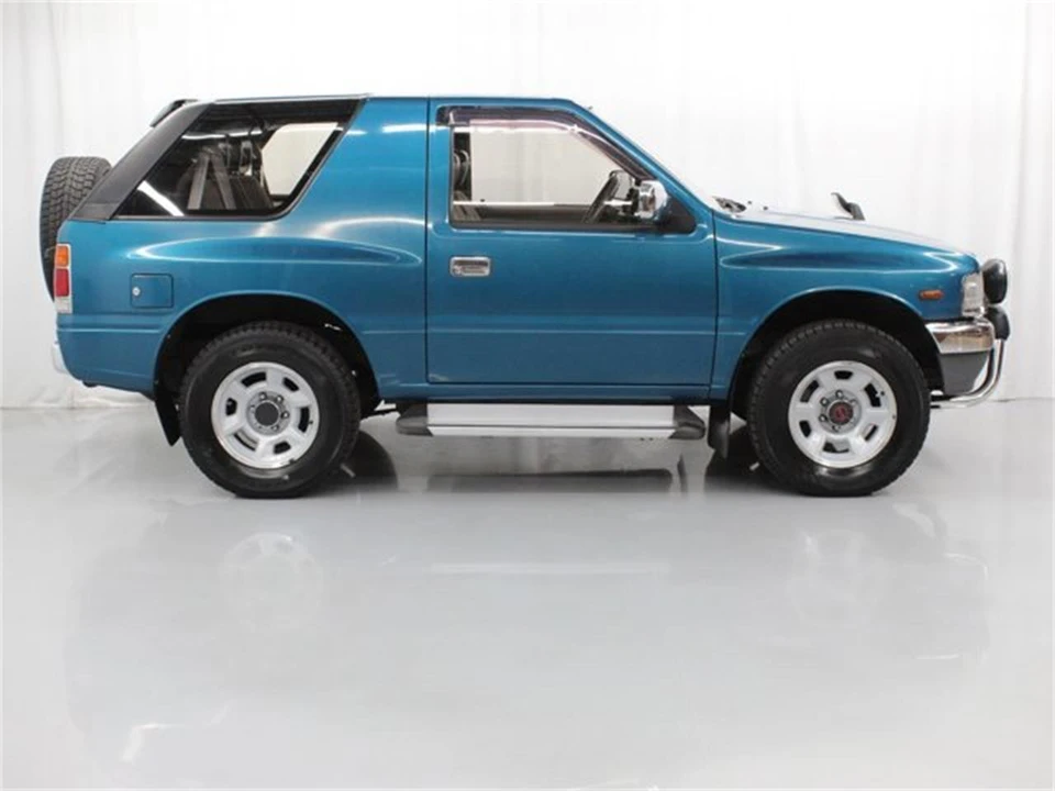 1995 Isuzu Trooper - Image 4 of 31