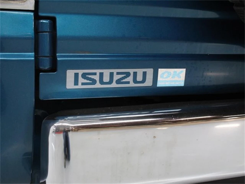 1995 Isuzu Trooper - Image 16 of 31