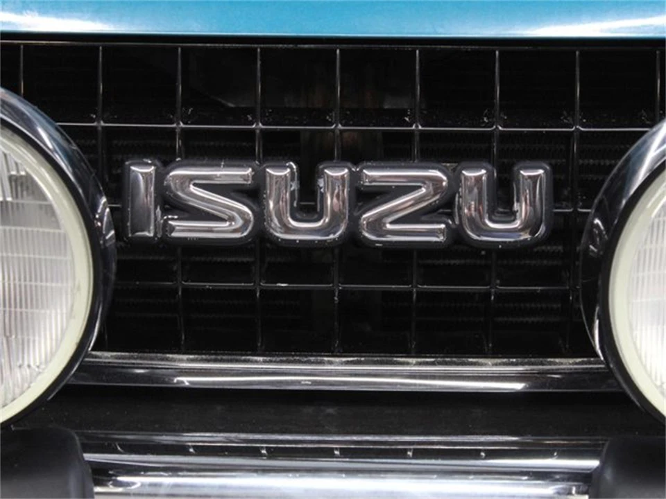1995 Isuzu Trooper - Image 10 of 31