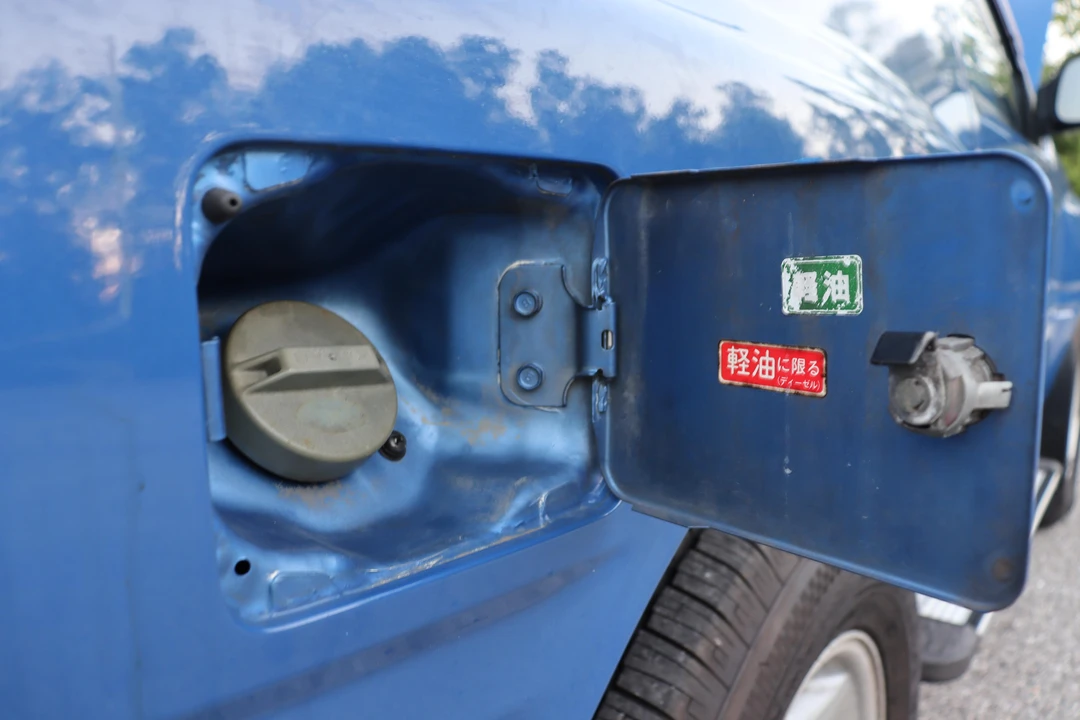 1995 Isuzu Rodeo - Image 15 of 31