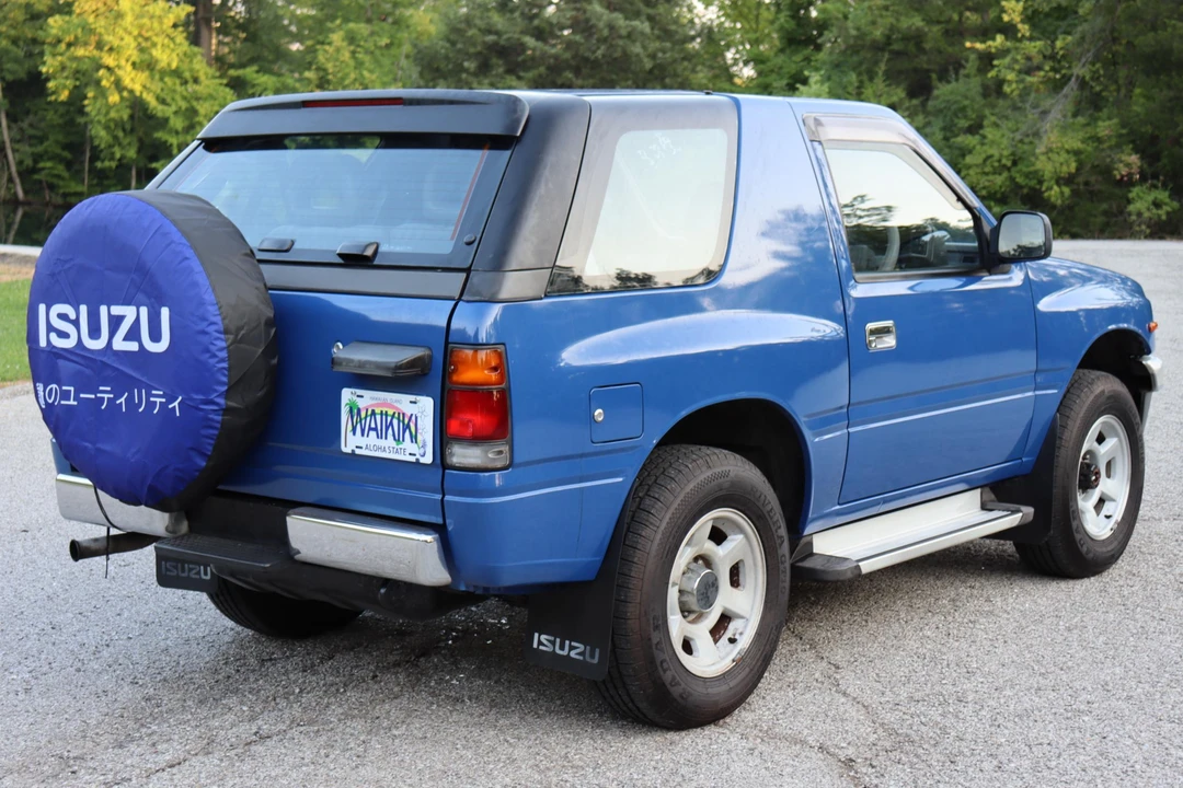 1995 Isuzu Rodeo - Image 4 of 31